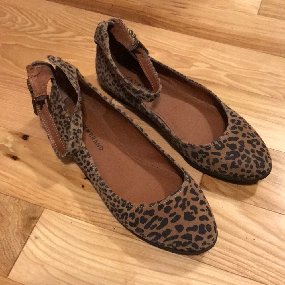 Lucky Brand cheetah print flats